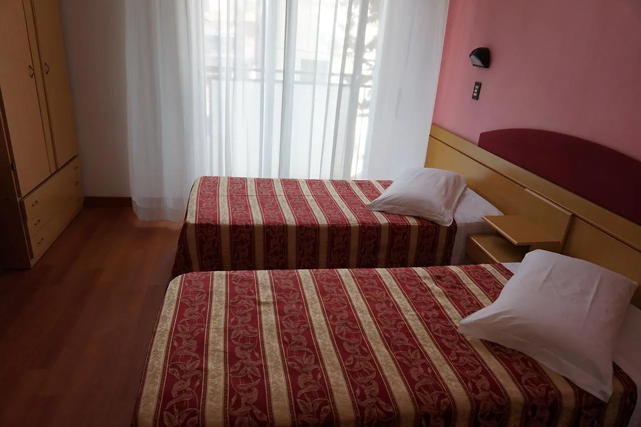Hotel Angelus Rimini 3*,